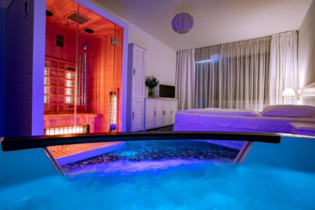 Apartament Rodzinny Beach Sauna&Jacuzzi Arka Medical Spa Kołobrzeg Exteriör bild