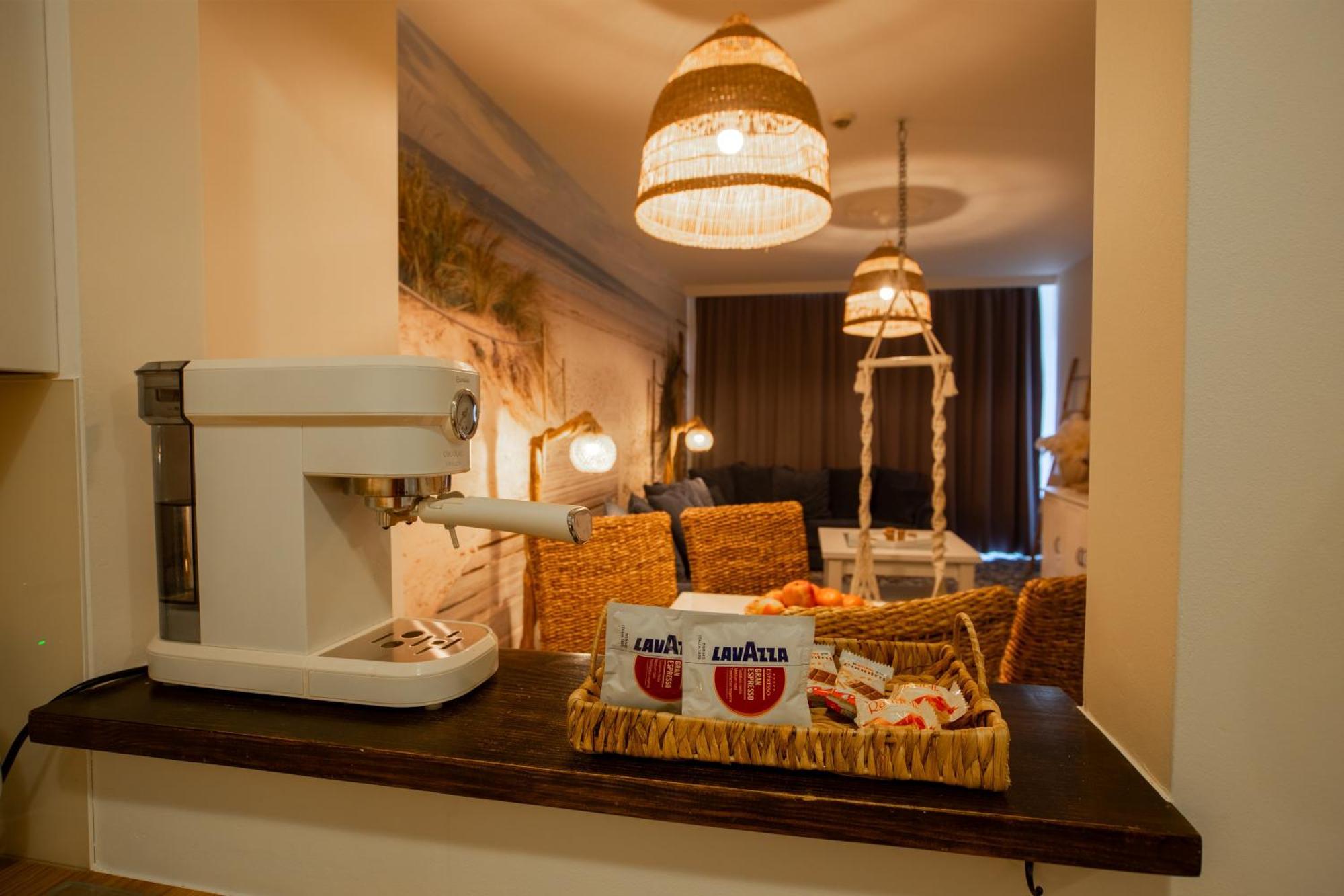 Apartament Rodzinny Beach Sauna&Jacuzzi Arka Medical Spa Kołobrzeg Exteriör bild